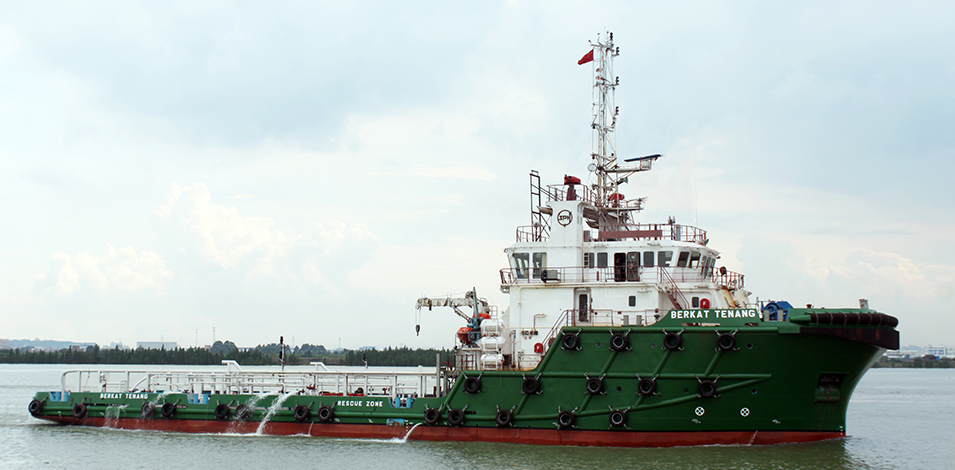 粵新海工58.7米錨拖供應(yīng)船